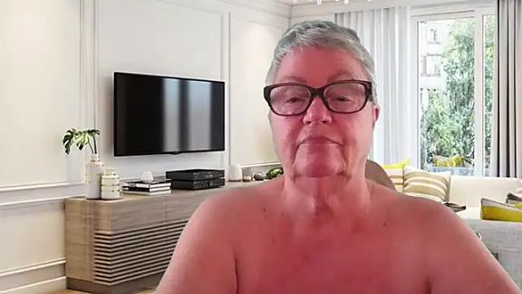 Mystery-Grandmother