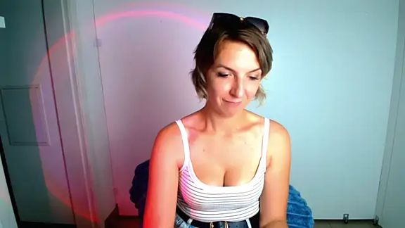 Lana_Foxyy