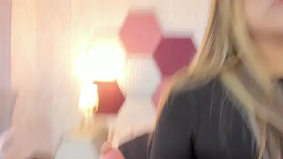 AriaRous