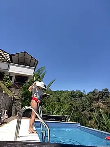 Scarlet_auraa