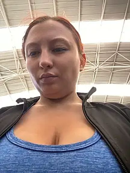 Scarlet_auraa