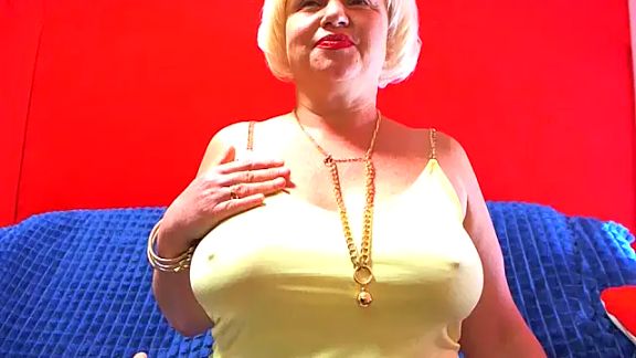 NaughtyMILF4UX