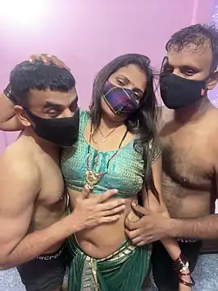Sexy_vanshika01