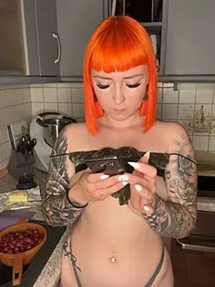 ScarletVixenLive