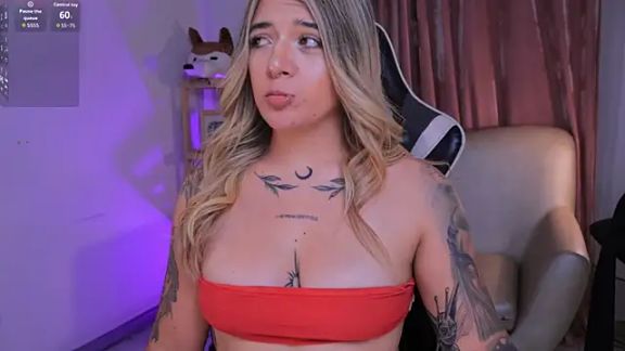 ashleyvalirya