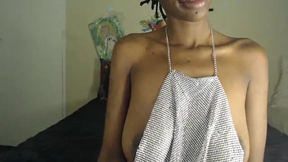 Blacktittiex02