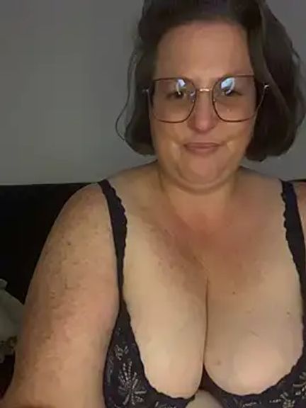bea_french_curvy