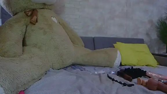 Anika_bloom