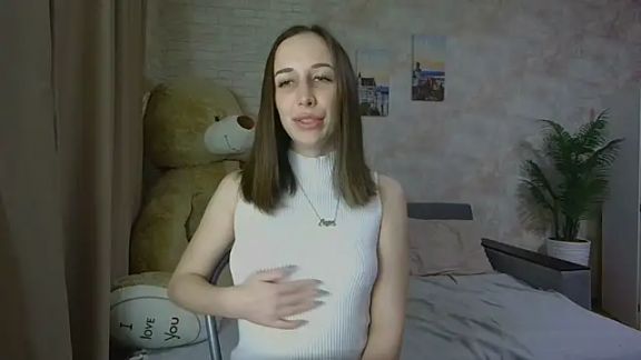 Anika_bloom