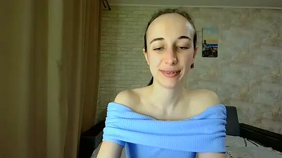 Anika_bloom