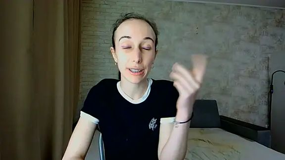 Anika_bloom