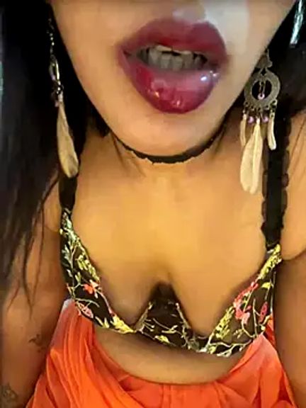 naughtyjaanu
