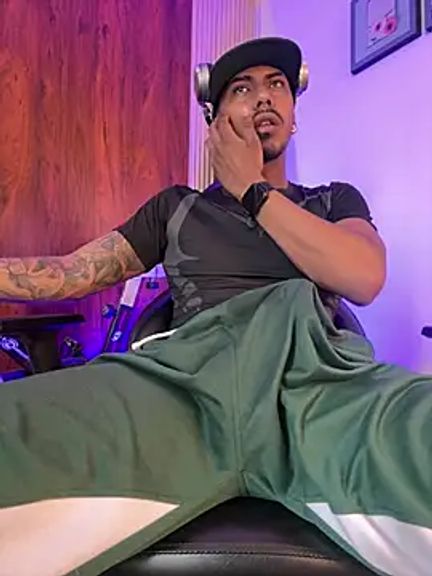 Latinmoster_boss