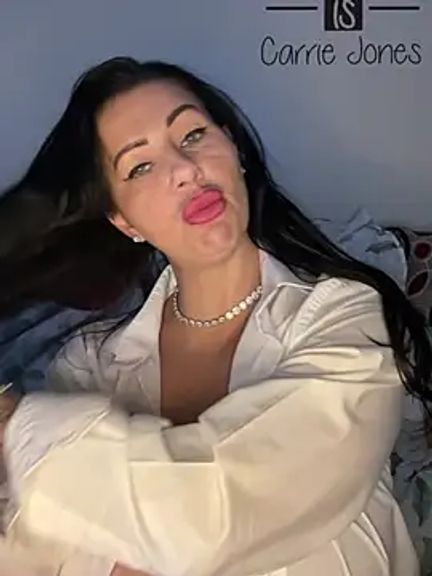 IRISWHITE17