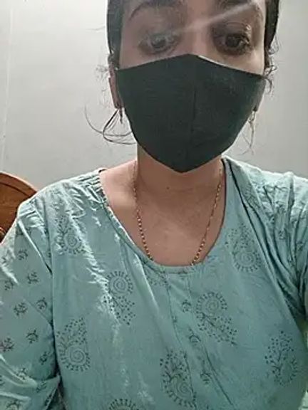 Tamil_shalini