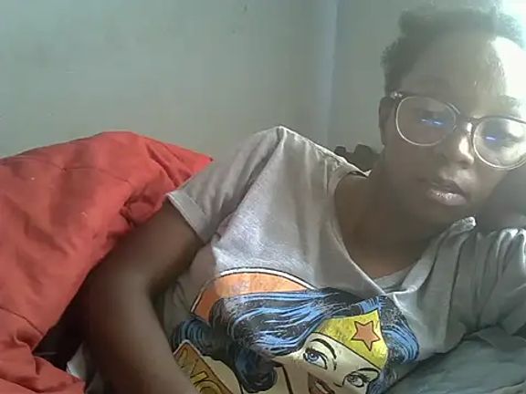 ElianeHot