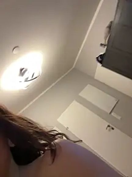 HotKittenx