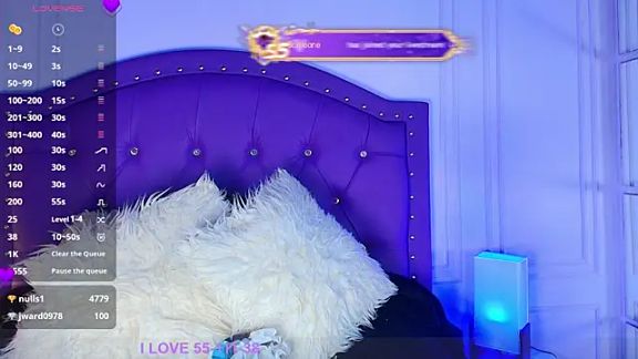 sarah_banks1