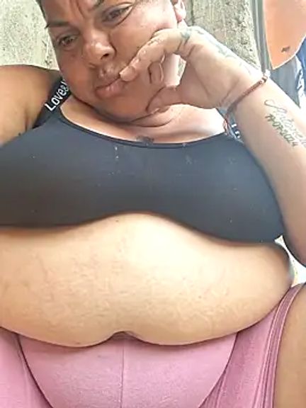 chubby_sexy_big_tits