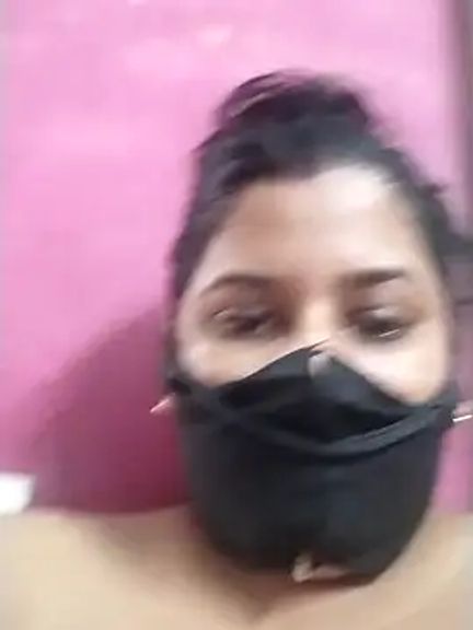 pinkisaha75