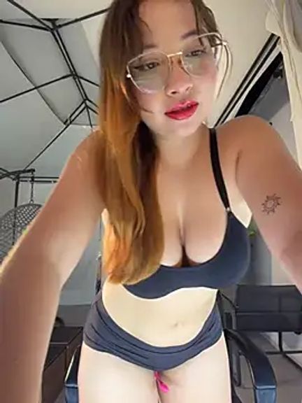 AliciaWhite_nt