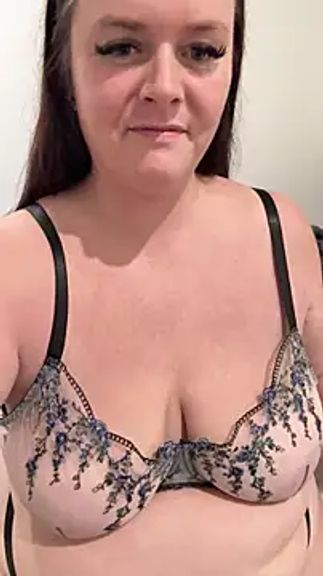 carinabro10