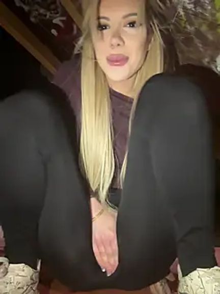 AlyssaFoxx_