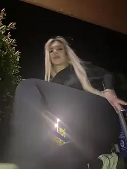 AlyssaFoxx_