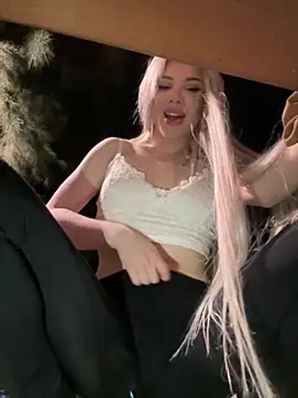 AlyssaFoxx_
