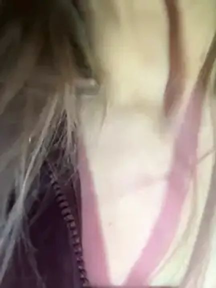 AlyssaFoxx_