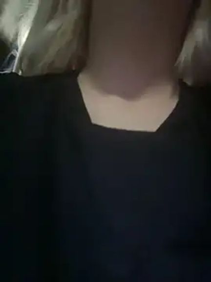 AlyssaFoxx_