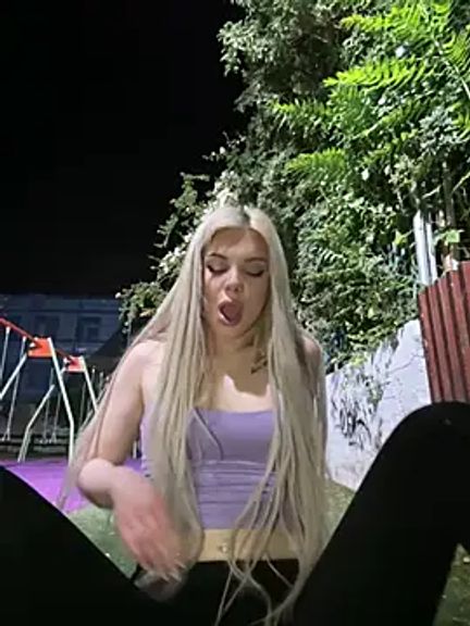AlyssaFoxx_