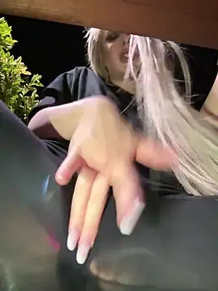 AlyssaFoxx_