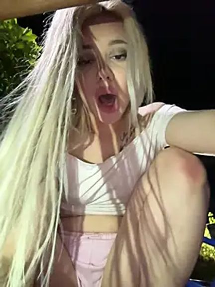 AlyssaFoxx_