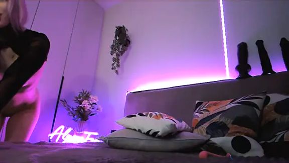 AlyssaFoxx_