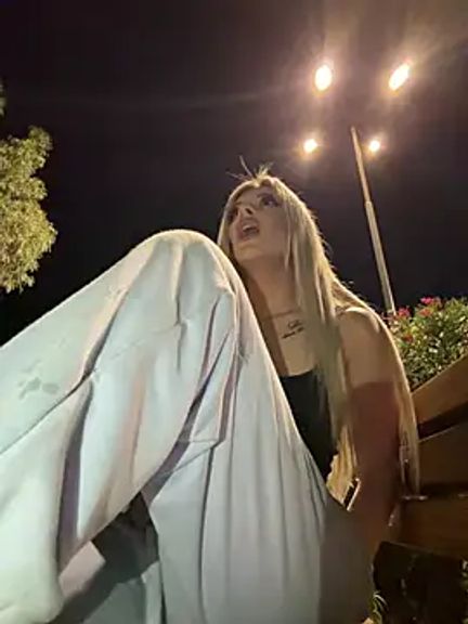 AlyssaFoxx_