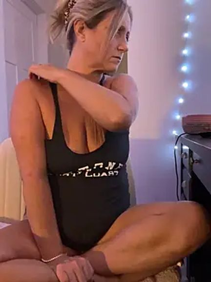 MissFeralFox