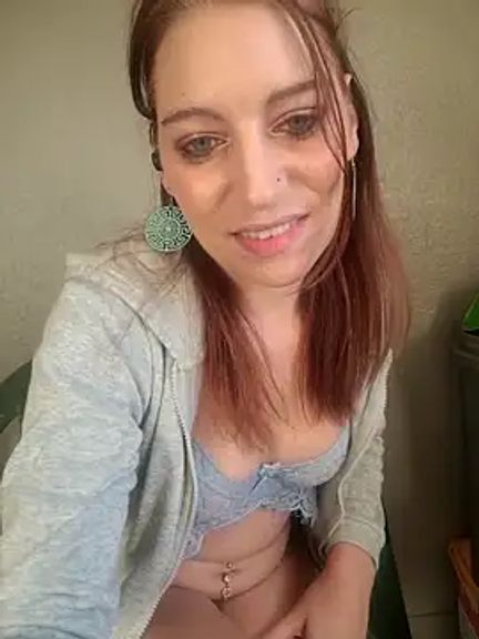 XLisaxx