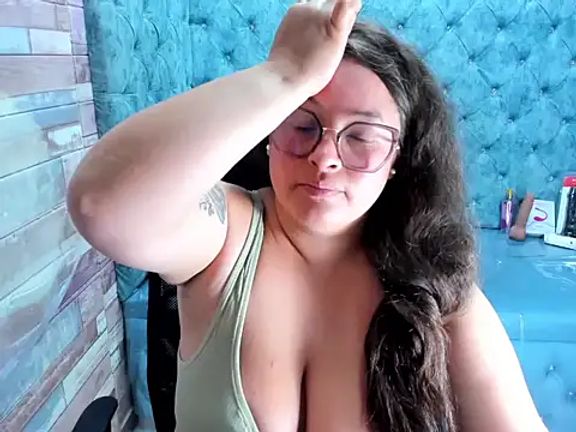 Sarah_Boobs_