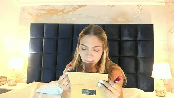 EmmaJhoons