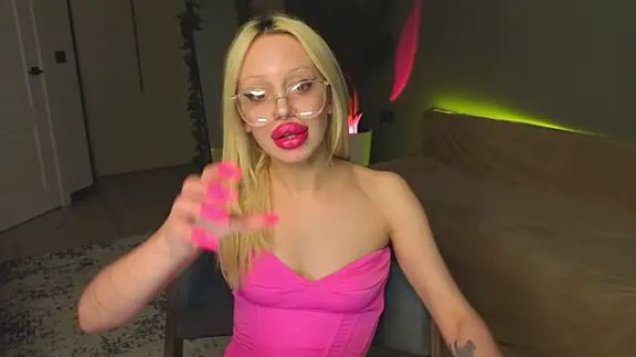 Luna_Beverly
