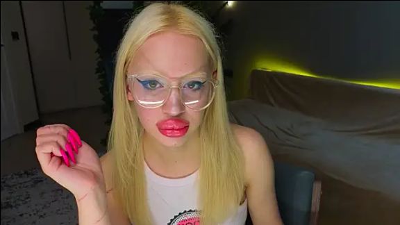 Luna_Beverly