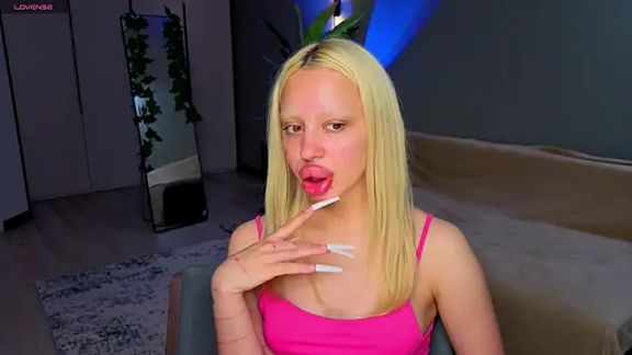 Luna_Beverly