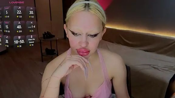 Luna_Beverly
