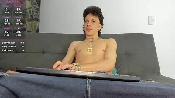 Maxxx_bigcockx