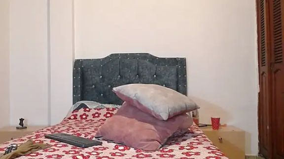 sofiamature01