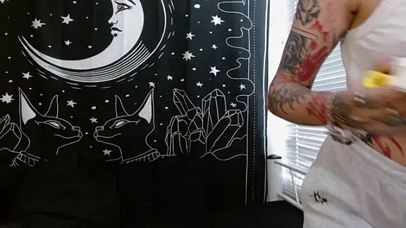 Isabella__dark