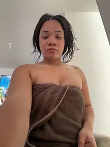 ashley_Tompson1