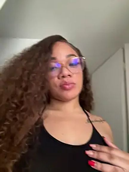 ashley_Tompson1