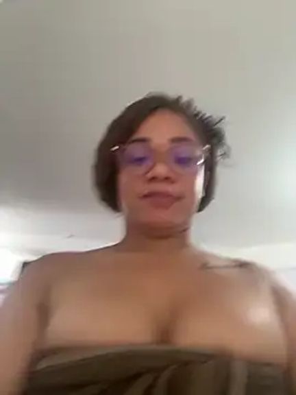ashley_Tompson1